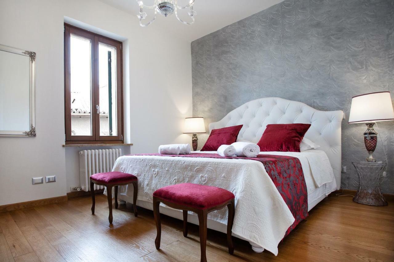 Residenza Duomo3 - Apartments 베로나 외부 사진