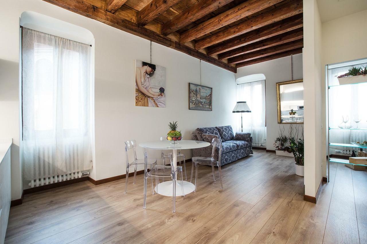 Residenza Duomo3 - Apartments 베로나 외부 사진
